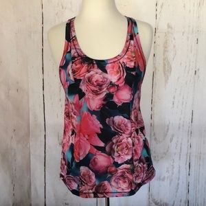 Lululemon lighten up singlet